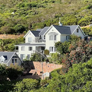  Villa Dunvegan